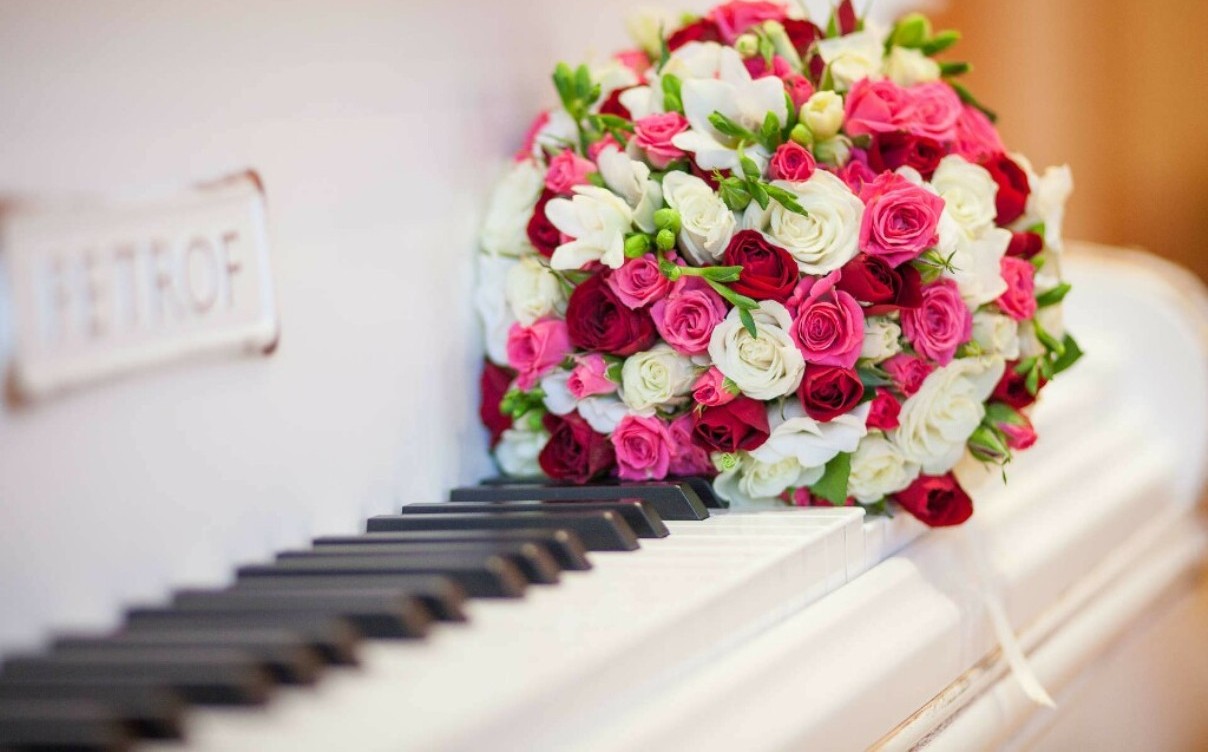 Свадебные Букеты Кустовая Роза Фото