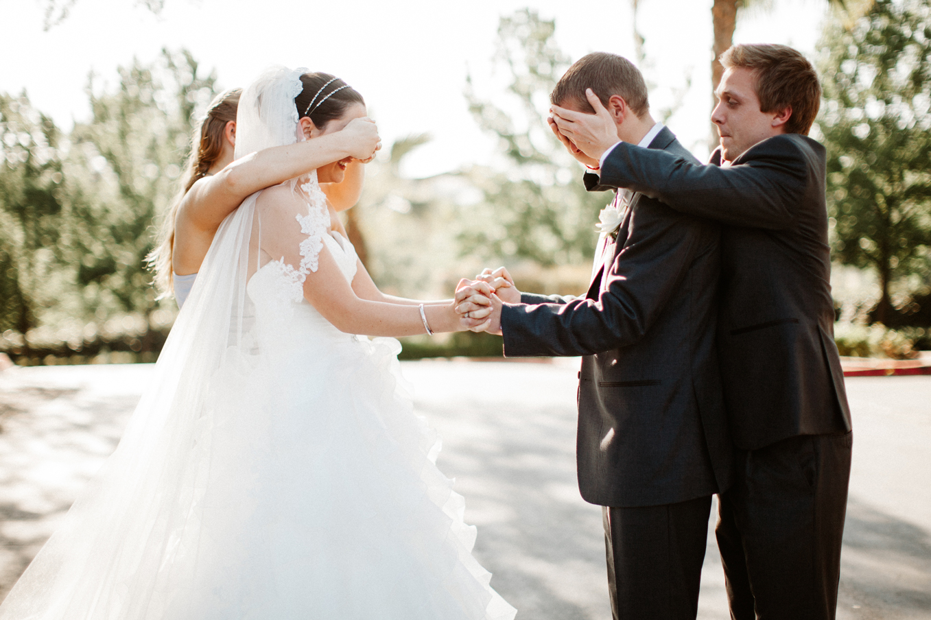 Нельзя видеть невесту до свадьбы