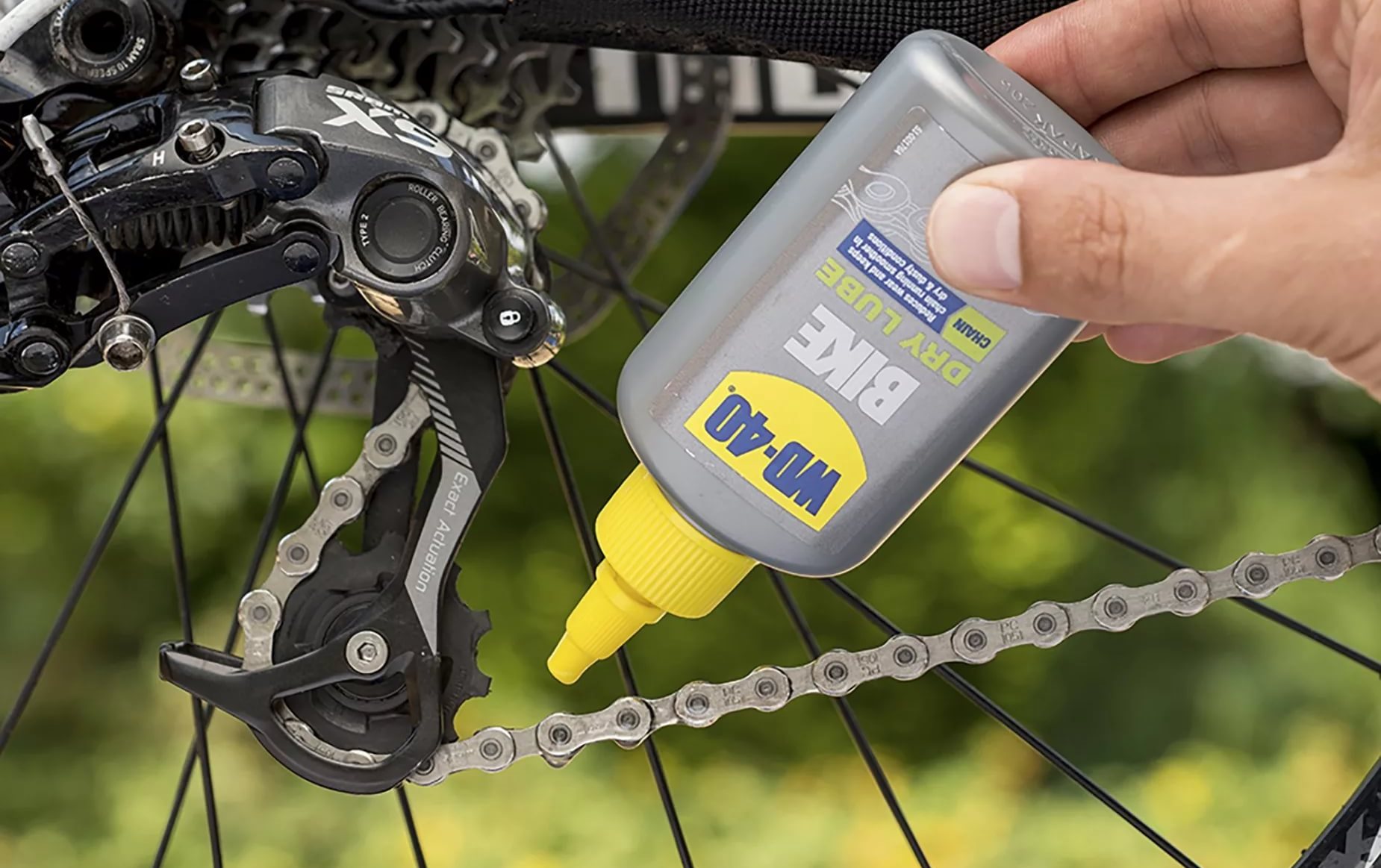 Можно ли смазывать цепь силиконовой смазкой. WD-40 для цепи велосипеда. Смазка gt85. Смазка для цепи велосипеда WD Bike. Z40 смазка для цепи велосипедного.