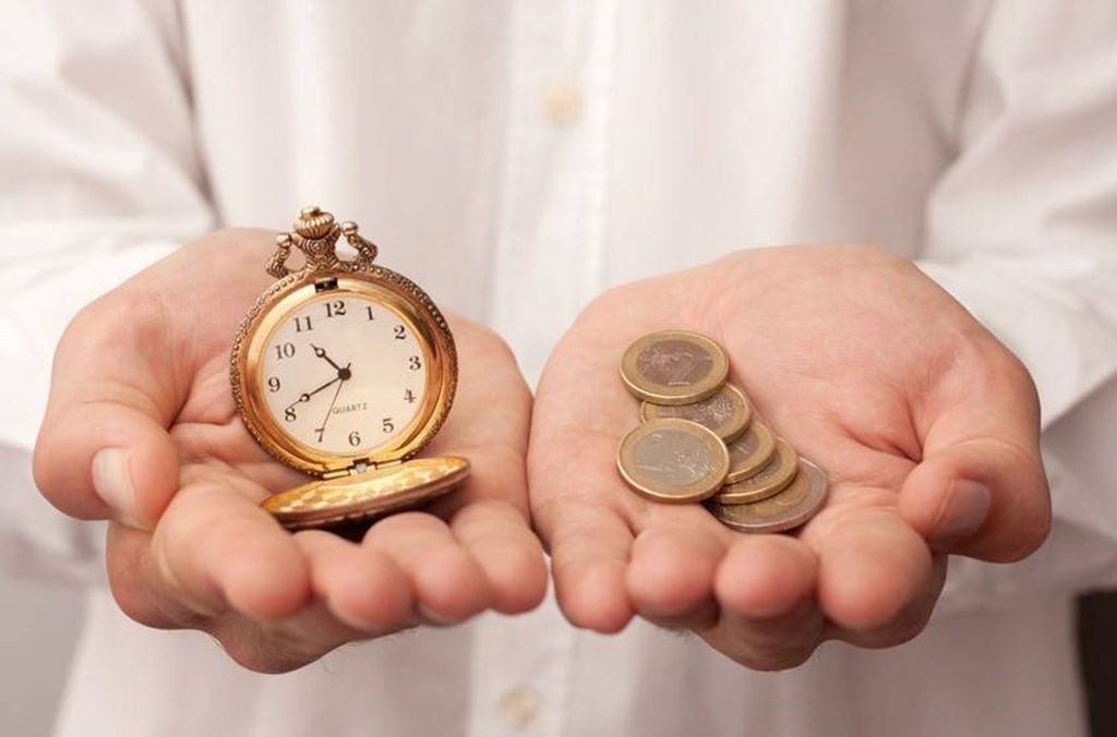 Почасовая оплата рабочих. Экономия времени и денег. Время - деньги. Экономия времени. Часы и деньги.