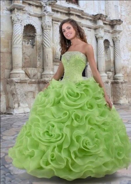 Свадебное платье зеленое пышное
