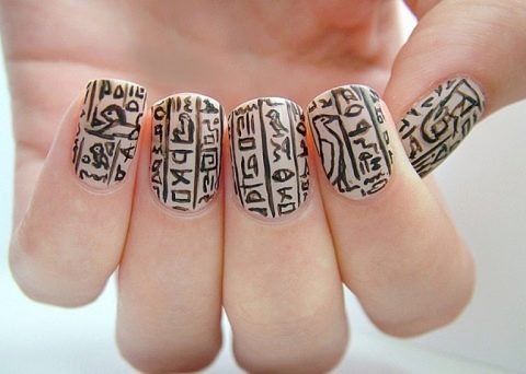 Иероглифы на ногтях и их значение