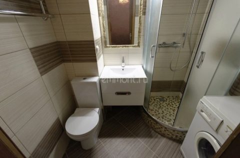 Dizajn kupaonice 3 m 2 bez wc-a s fotografijom perilice rublja 