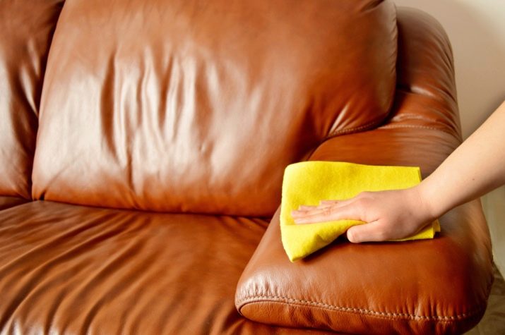 Как отмыть белый кожаный диван
