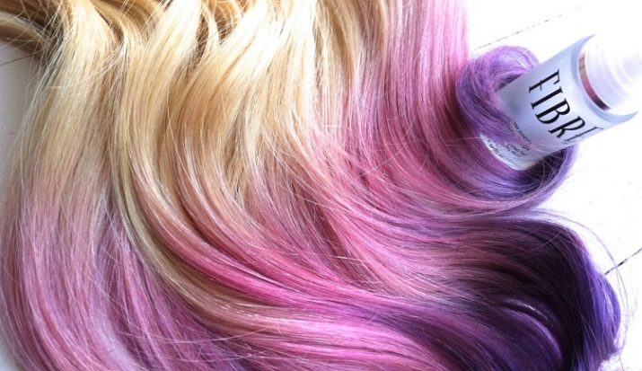 Девушка с фиолетовыми волосами в полный рост thumbnail