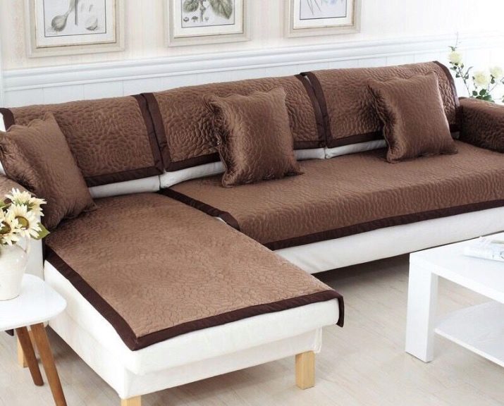 Натяжные чехлы для диванов без подлокотников